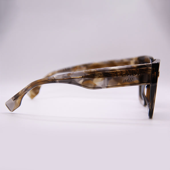 Fendi Sunglasses FE40101I